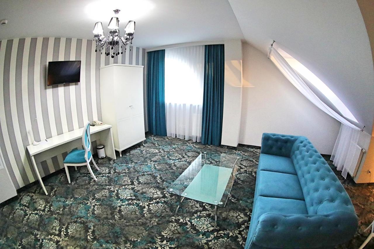 Hotel Lord Radom Luaran gambar