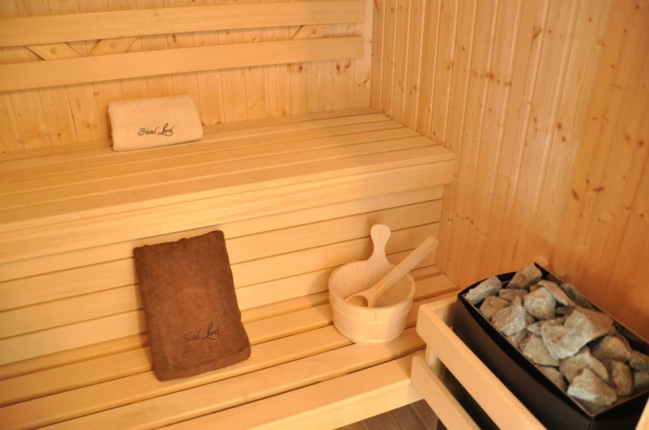 Hotel Lord Radom Luaran gambar